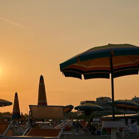 Apartamento Joyful Sea-view With Place Bibione